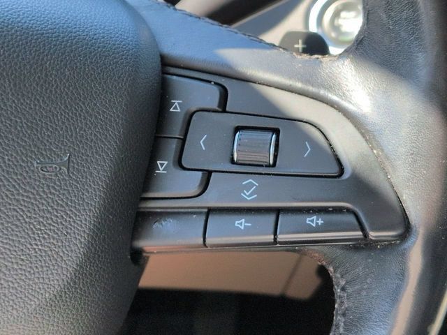 Used 2019 Cadillac XT4 Premium Luxury AWD/4WD image 33