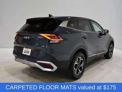 Used 2023 Kia Sportage LX image 4