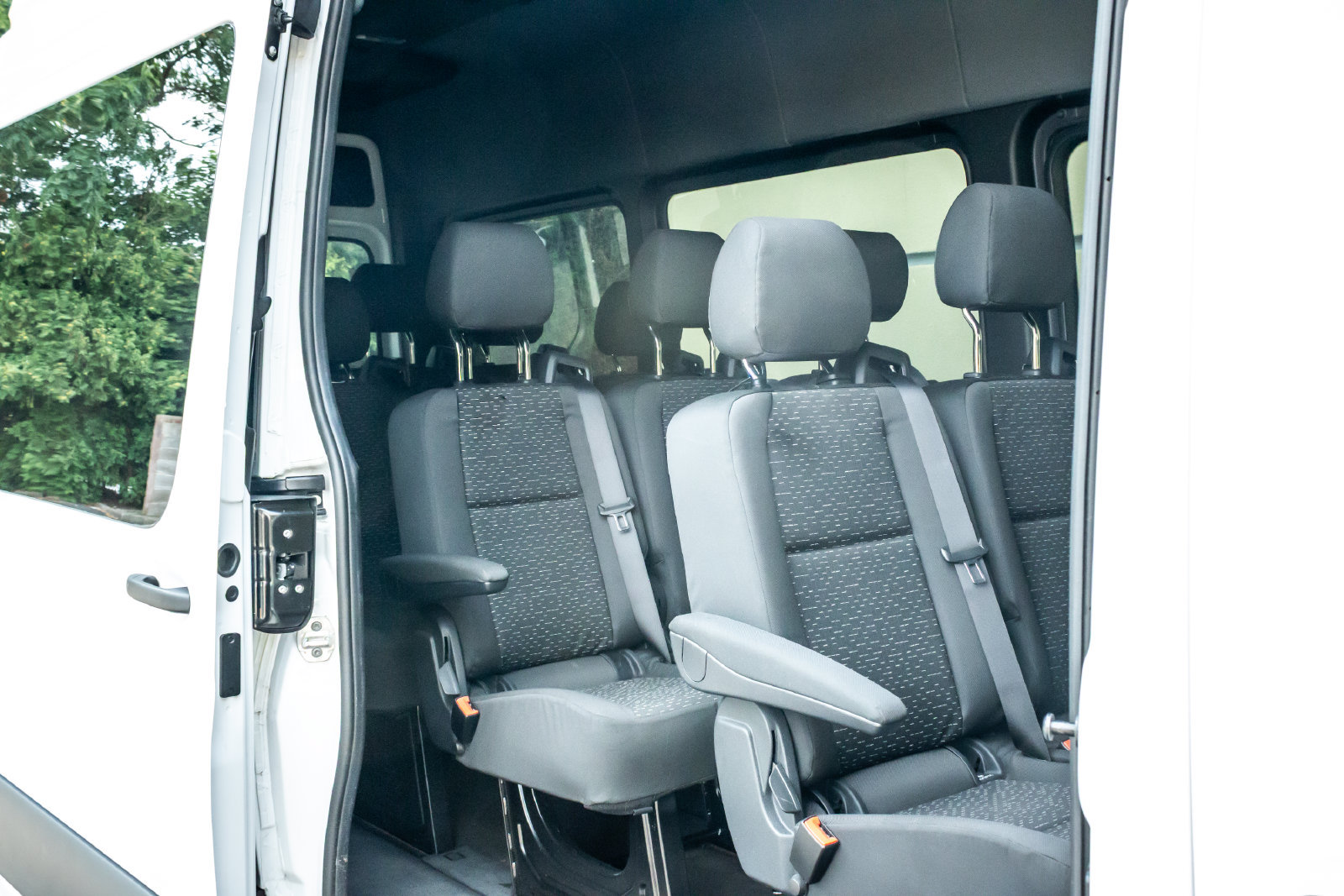 Used 2025 Mercedes-Benz Sprinter 2500 image 17