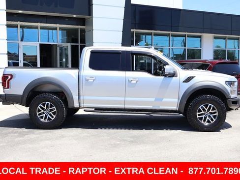 Used 2019 Ford F150 Raptor w/ Equipment Group 802A Luxury AWD/4WD image 10