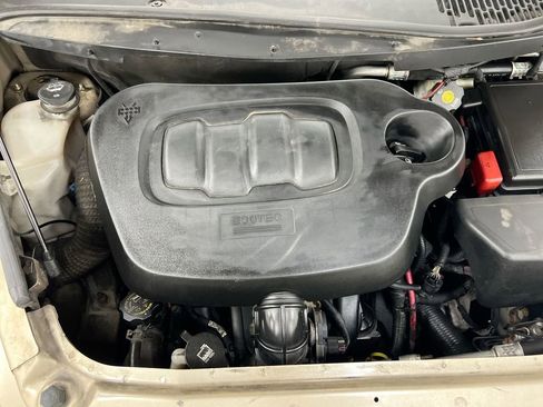 Used 2007 Chevrolet HHR LT FWD image 22