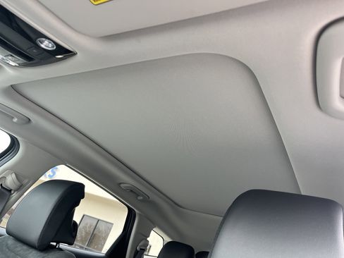 Used 2026 Kia Sportage SX Prestige image 17