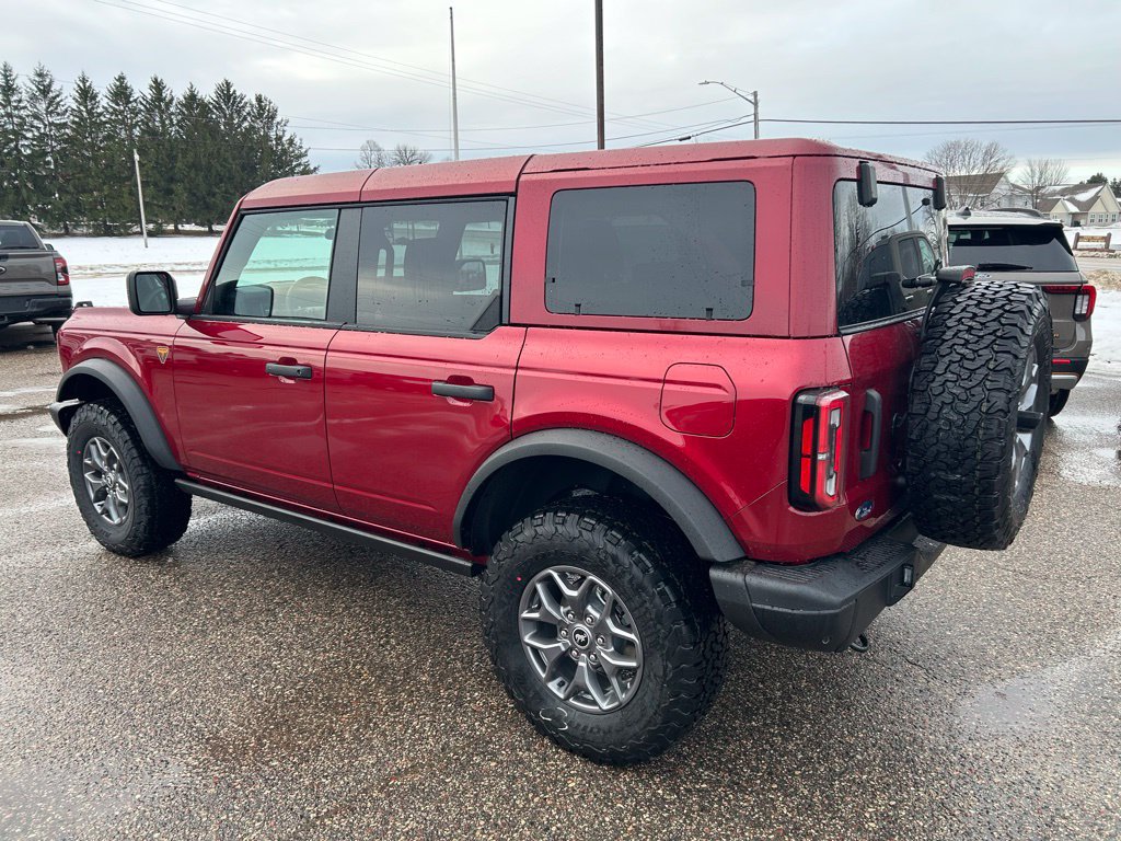 Used 2025 Ford Bronco Badlands AWD/4WD image 5