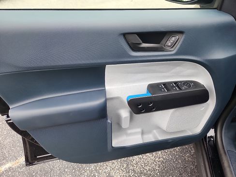 New 2025 Ford Maverick XLT w/ XLT Luxury Package image 8