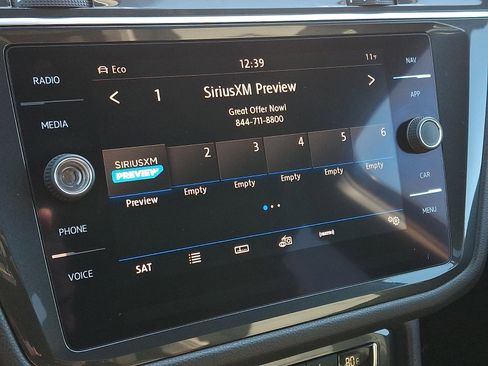 Used 2019 Volkswagen Tiguan SEL R-Line image 17