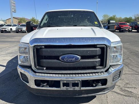 Used 2016 Ford F250 XL w/ XL Appearance Package AWD/4WD image 7
