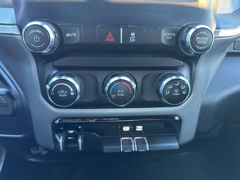 Used 2024 RAM 3500 Big Horn image 20