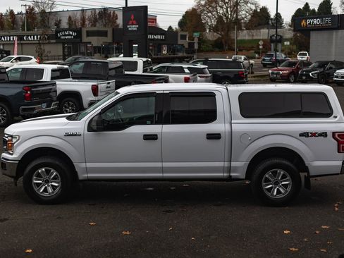 Used 2019 Ford F150 XLT w/ Trailer Tow Package image 14