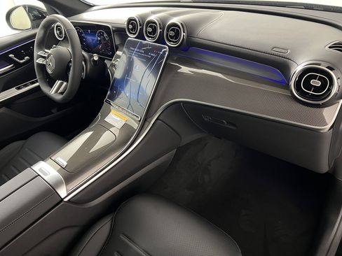 Used 2026 Mercedes-Benz GLC 300 4MATIC image 27