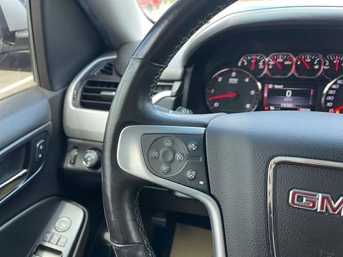 Used 2015 GMC Yukon XL SLT AWD/4WD image 28
