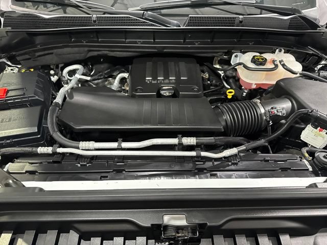 Used 2025 GMC Sierra 1500 Elevation AWD/4WD image 8