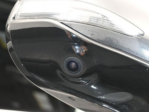 Used 2023 Hyundai Santa Fe Calligraphy image 51