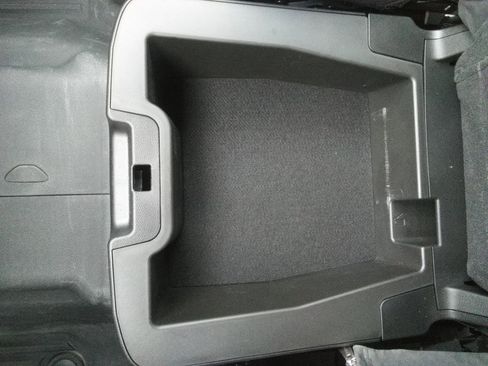 Used 2023 Chevrolet Silverado 1500 RST image 18