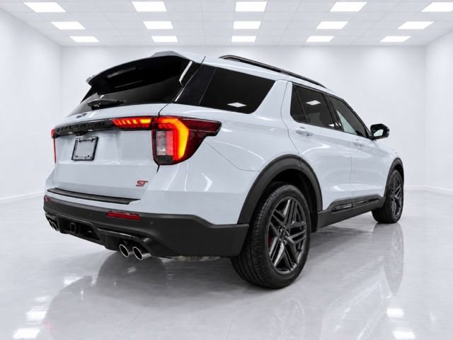 Used 2026 Ford Explorer ST AWD/4WD image 10