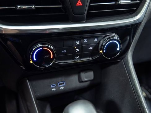 Used 2024 Buick Encore GX Sport Touring image 20