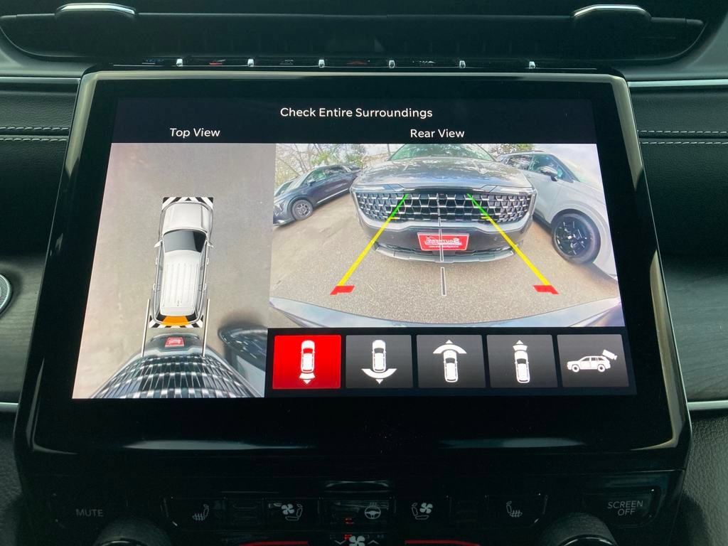 New 2024 Jeep Grand Cherokee Limited 4xe w/ Luxury Tech Group II AWD/4WD image 23