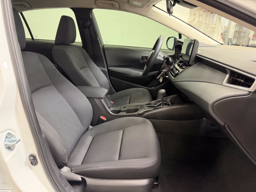 Used 2026 Toyota Corolla LE FWD image 9