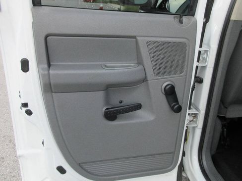 Used 2007 Dodge Ram 2500 Truck ST RWD image 15