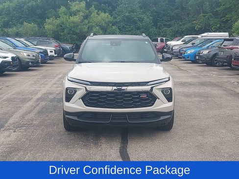 Used 2026 Chevrolet TrailBlazer RS w/ Convenience Package AWD/4WD image 2
