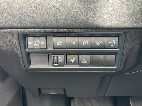 Used 2024 Toyota Tundra Limited w/ Nightshade Package AWD/4WD image 31