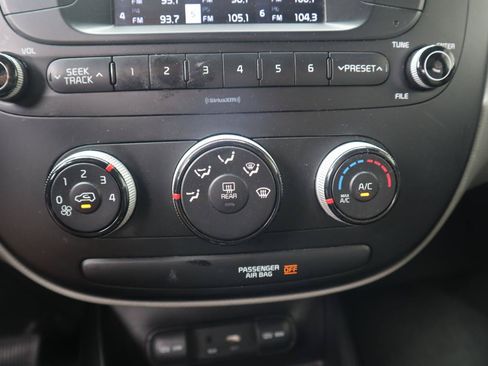 Used 2018 Kia Soul FWD image 56