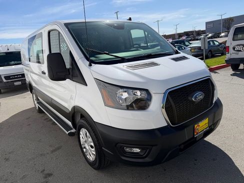 Used 2024 Ford Transit 250 Low Roof w/ Exterior Upgrade Package image 8