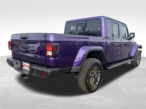 New 2026 Jeep Gladiator Sport image 11