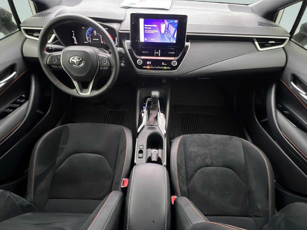 Used 2026 Toyota Corolla SE FWD image 11