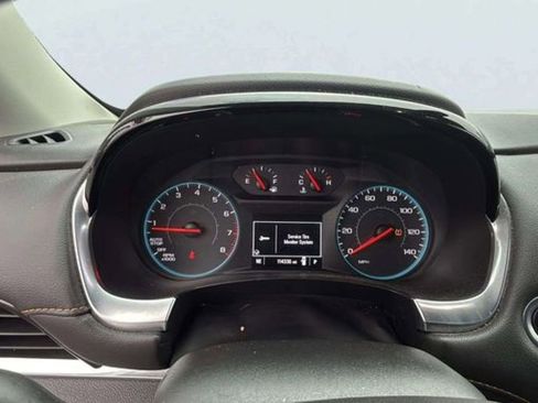 Used 2020 Chevrolet Traverse LS image 11