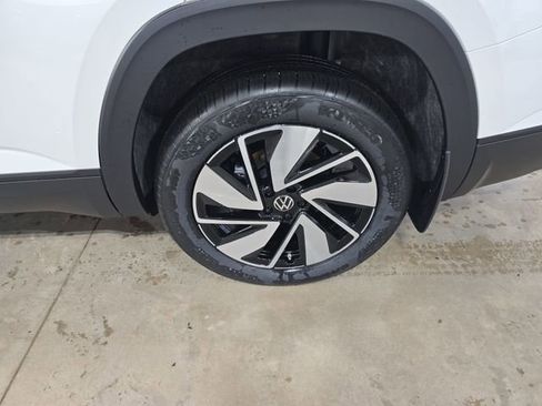 New 2026 Volkswagen Atlas SE image 27