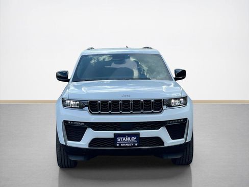 New 2026 Jeep Grand Cherokee L Limited AWD/4WD image 2