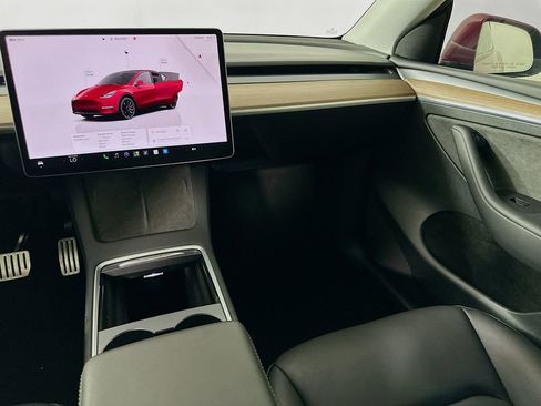 Used 2022 Tesla Model Y Performance AWD/4WD image 23
