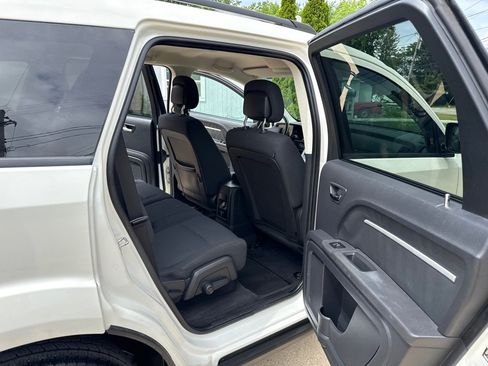 Used 2010 Dodge Journey SXT FWD image 13