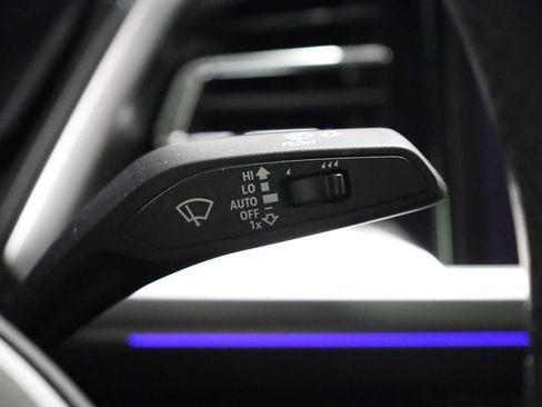 Used 2023 Audi Q4 e-tron Premium Plus image 28