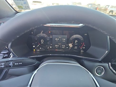 New 2025 GMC Canyon Elevation w/ Convenience Package image 16