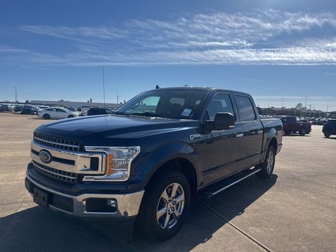 Used 2020 Ford F150 XLT w/ Equipment Group 302A Luxury image 5