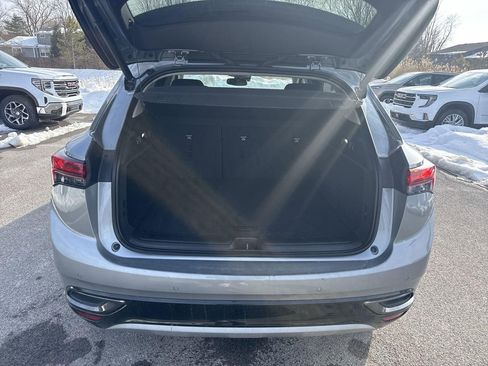 Used 2023 Buick Envision Essence w/ Sport Touring Package image 25