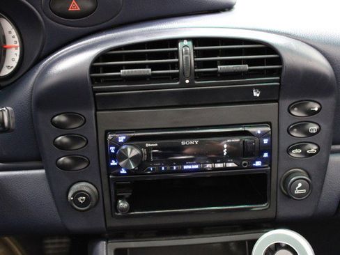 Used 2002 Porsche 911 Cabriolet image 49