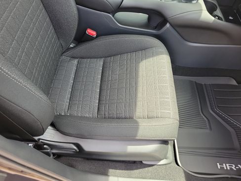 New 2026 Honda HR-V LX image 18