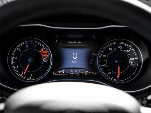 Used 2022 Jeep Cherokee Limited image 28