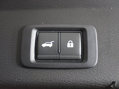 New 2026 Mitsubishi Outlander SE image 20