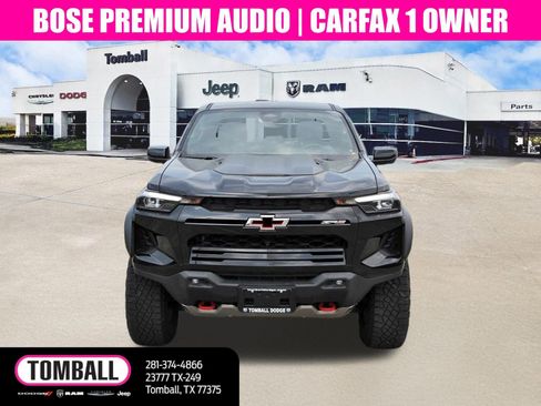 Used 2025 Chevrolet Colorado ZR2 w/ Technology Package AWD/4WD image 2