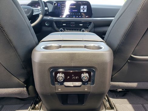 New 2026 Chevrolet Tahoe Z71 w/ Comfort Package image 36