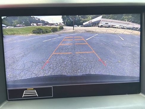 Used 2020 GMC Acadia SLT FWD image 33