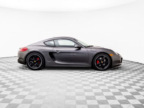 Used 2016 Porsche Cayman S image 6