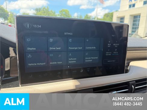 Used 2025 Lincoln Corsair Grand Touring AWD/4WD image 15