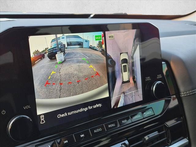 Used 2025 Nissan Pathfinder Platinum AWD/4WD image 14