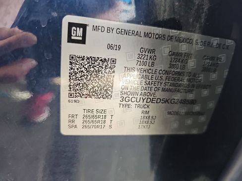 Used 2019 Chevrolet Silverado 1500 LT w/ All-Star Edition image 33