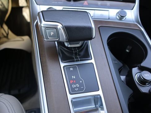 Used 2024 Audi A6 3.0T Prestige image 16