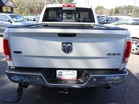 Used 2016 RAM 1500 Laramie w/ Convenience Group AWD/4WD image 5